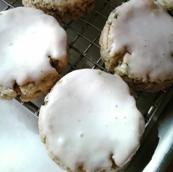 Vegan Rosewater & Pistachio Cookies (small)